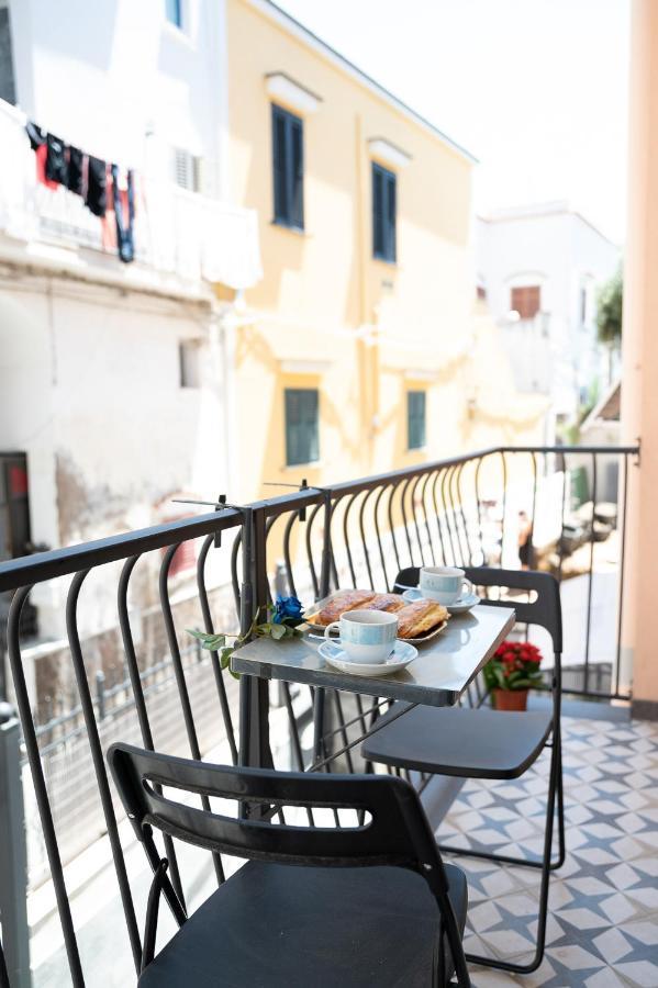 La Magnolia Rooms Procida Eksteriør bilde